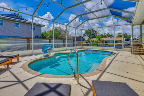 Memphis House | Group-Friendly Palmetto Oasis Near Beaches