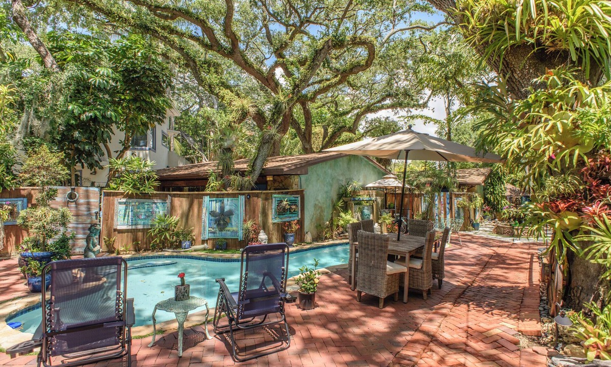 Southwest Coconut Grove House | Grove Bungalows - Tranquil Tropical Oasis Centrally Located in Coconut Grove