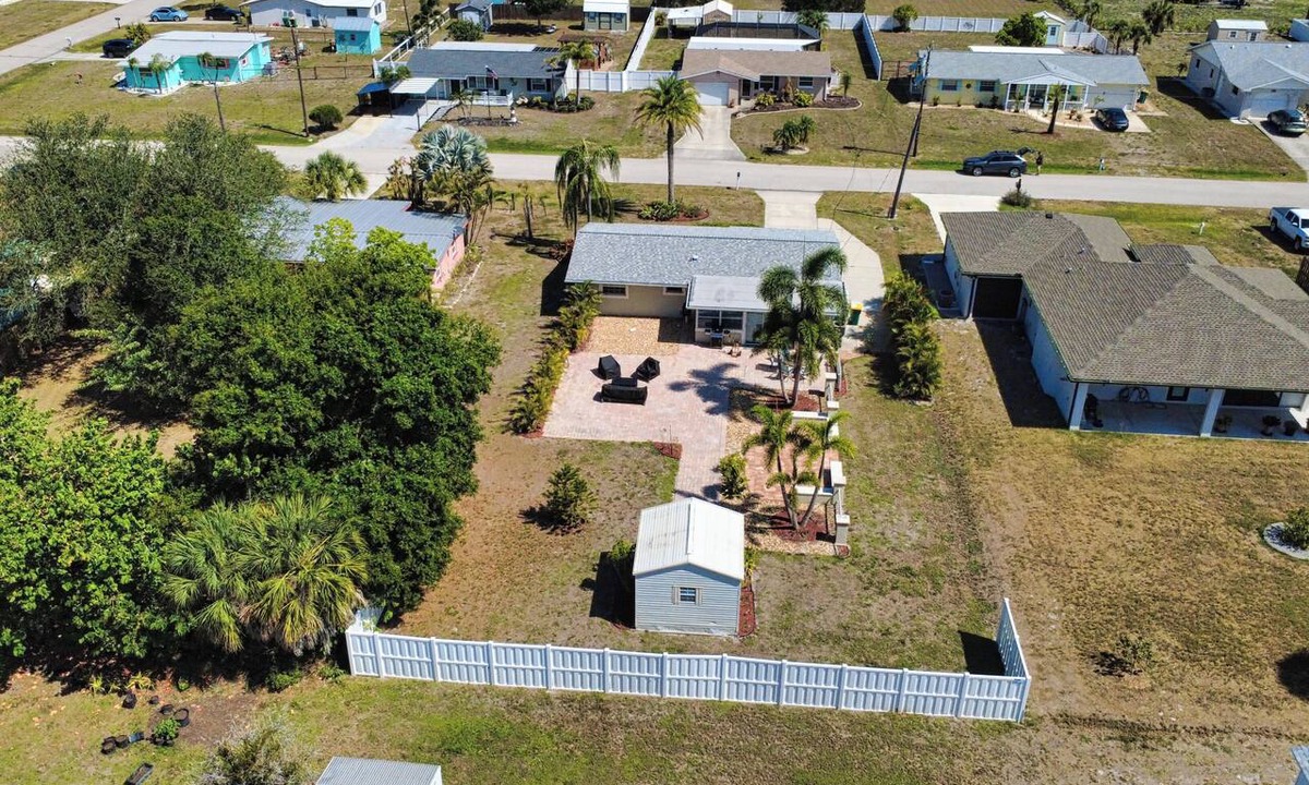 Englewood South House | Grove City Serenity Englewood FL 10 minutes to Englewood Beach