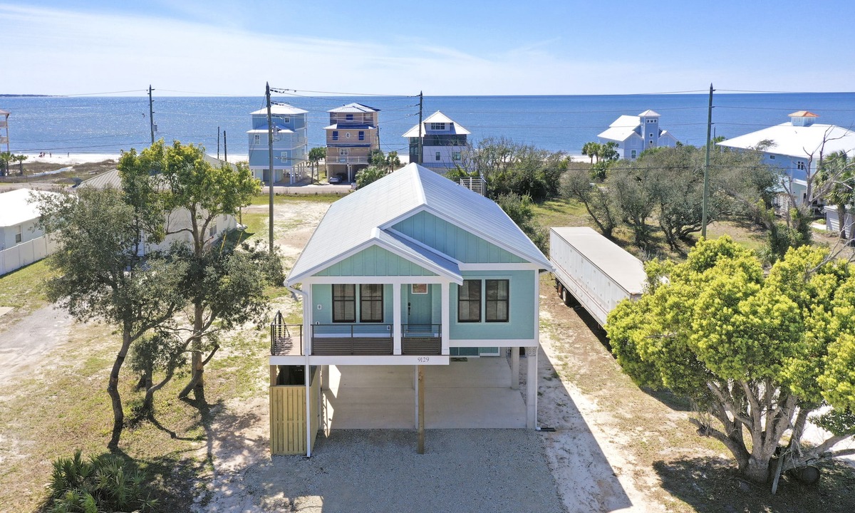 Port St. Joe House | Gulf View - 2 Sundecks - Artistically Designed with MIL Suite - Emerald Palms