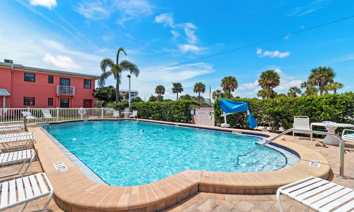 St. Pete Beach Condo | 🌴 Gulf Winds #406 — Bright Beachside Escape with Balcony Views