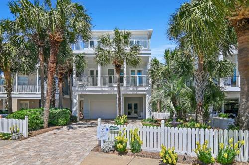 Holiday Isle House | Happy Days At Destin Pointe Resort