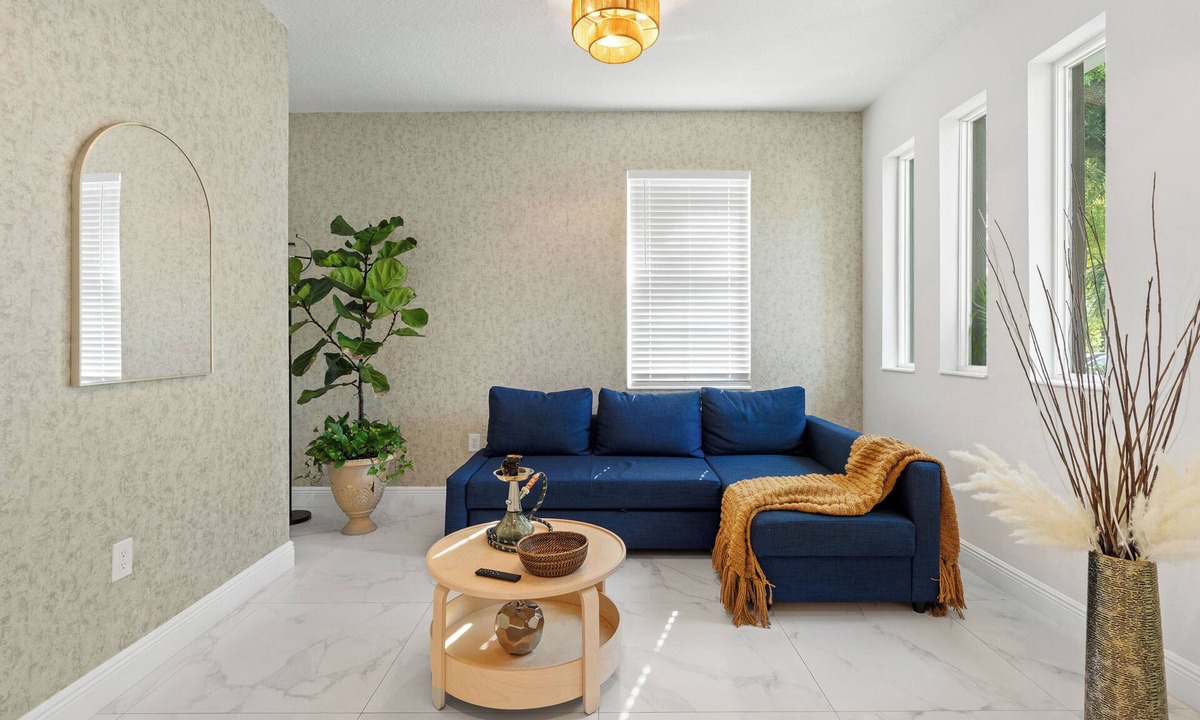 Tampa House | Hard Rock Luxury Home
