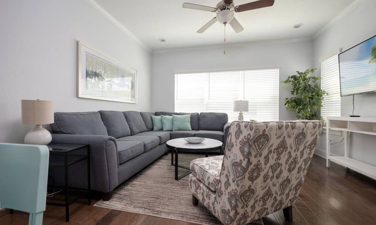 Atlantic Shores House | Haven - 100 yards from the sand!