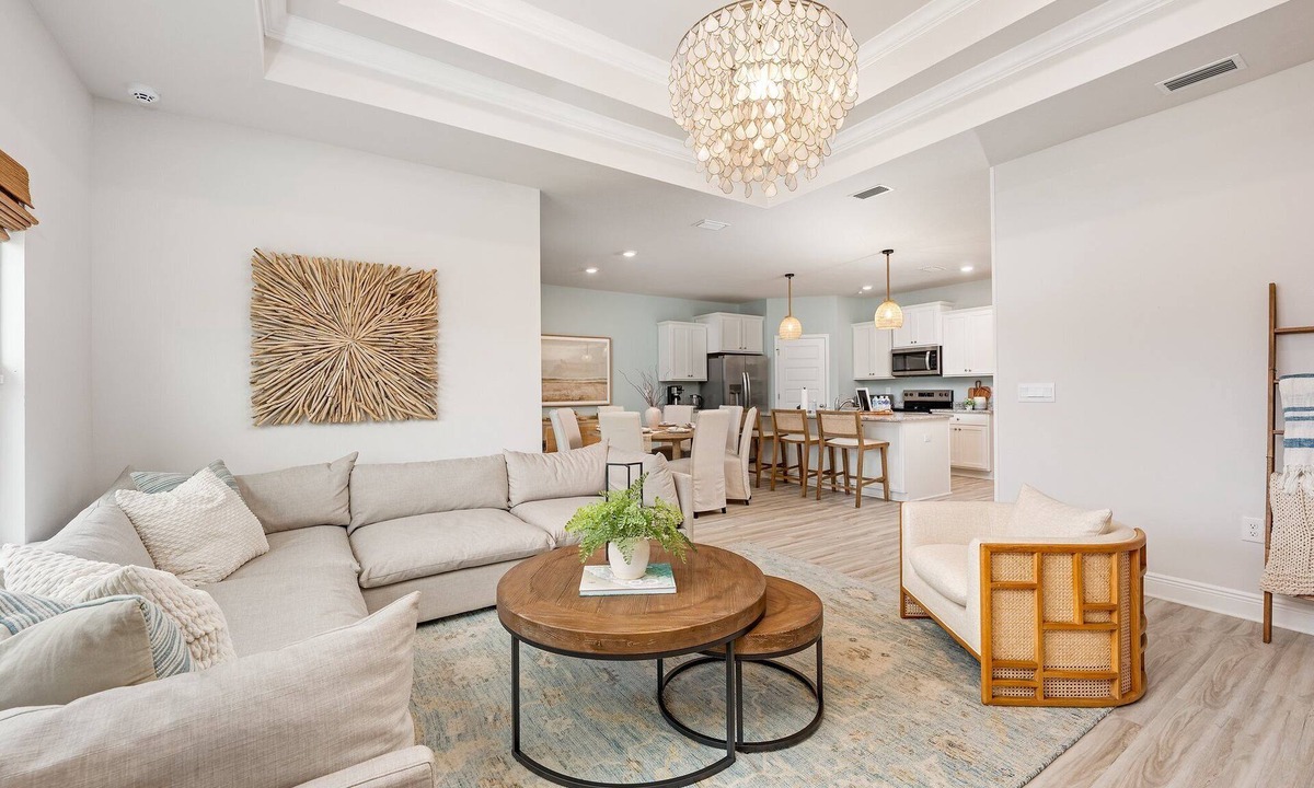 Port St. Joe House | Heated Pool ▪︎ Golf Cart ▪︎ Beach Gear《 Family Home in Port St. Joe