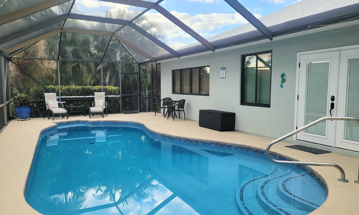 Port Saint Lucie House | Hidden Treasure with Large Heated Pool near Boat Park 3bd/2ba