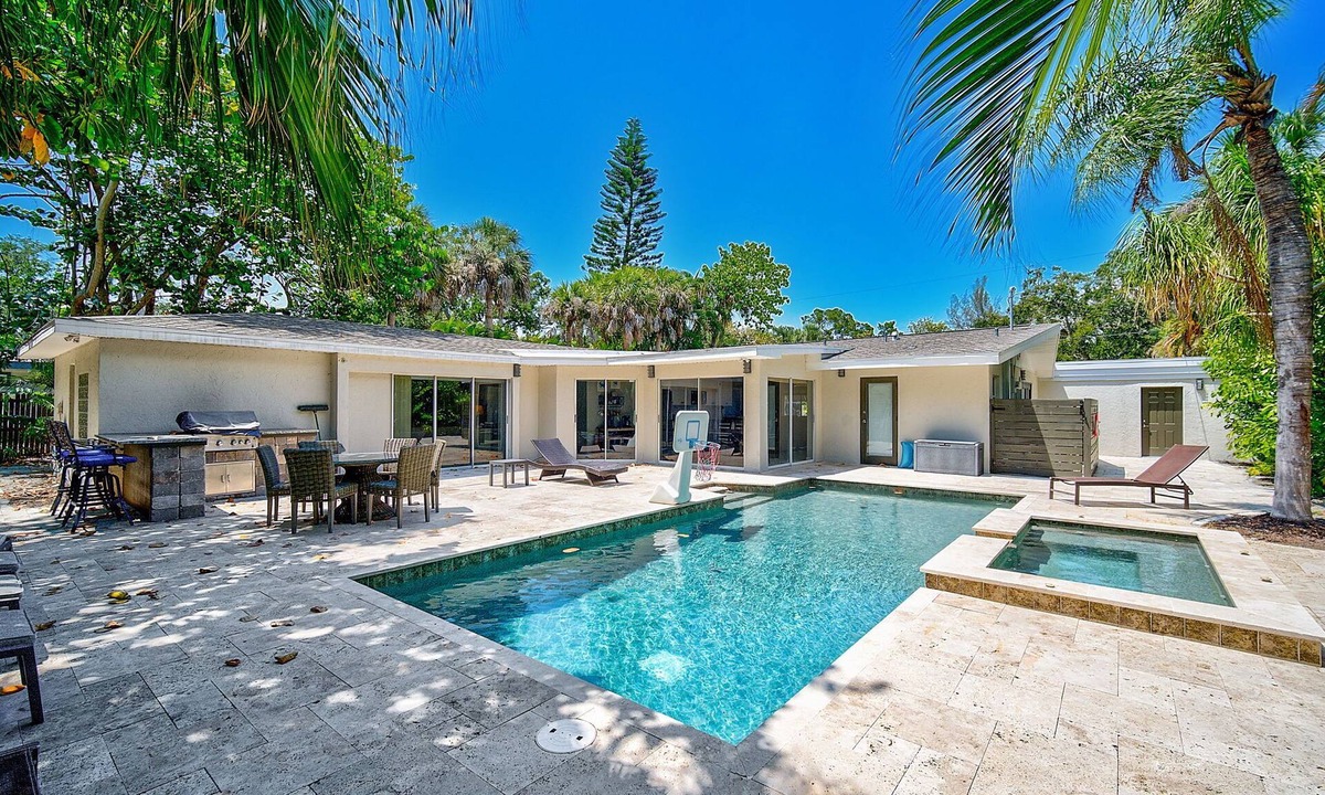 Bay Isle House | High Tide - 170 “Siesta Key”