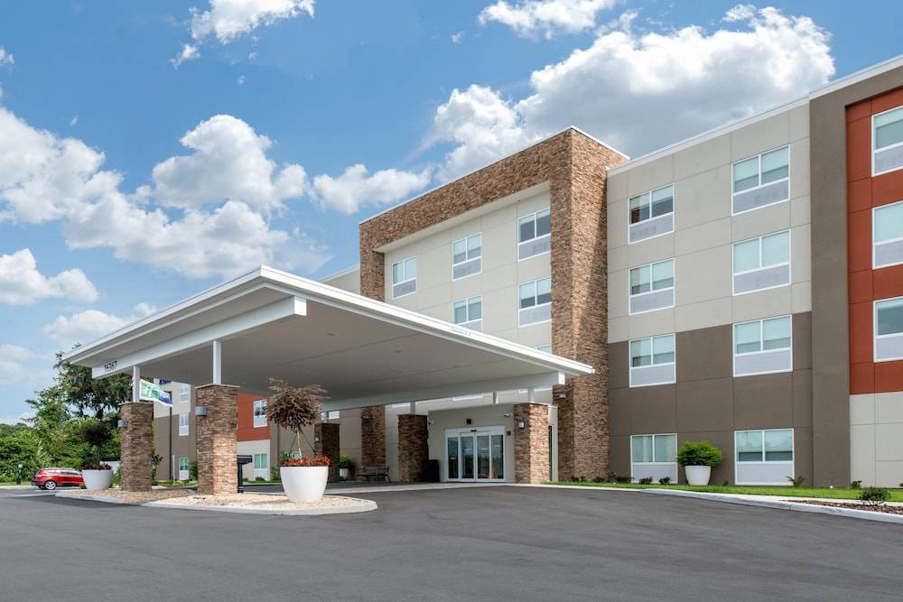 Ruskin Hotel | Holiday Inn Express & Suites Ruskin, an IHG Hotel