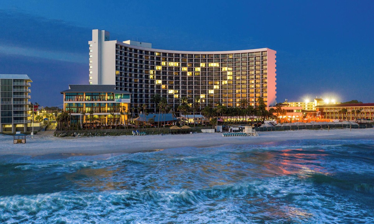 Panama City Beach Hotel | Holiday Inn Resort Panama City Beach by IHG