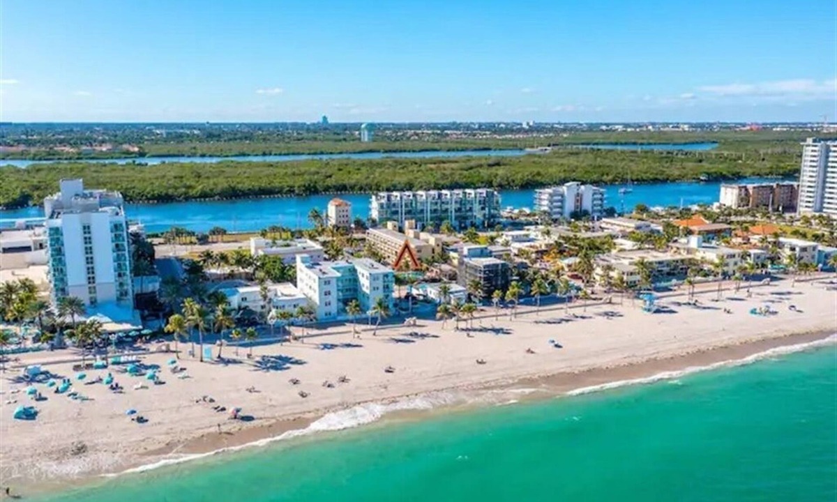 Hollywood Condo | Hollywood Beach True Beach Living