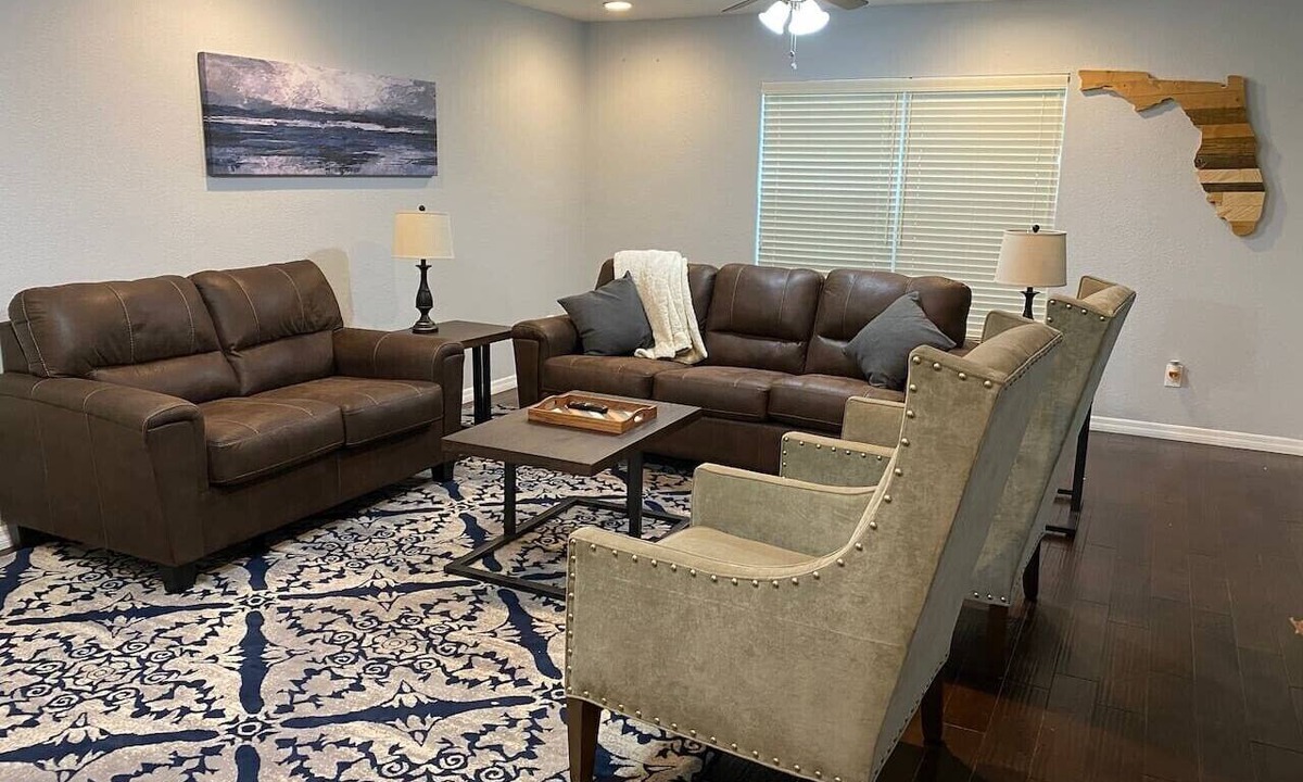 Riverside Heights House | Home Sweet Tampa feels like home- perfect location