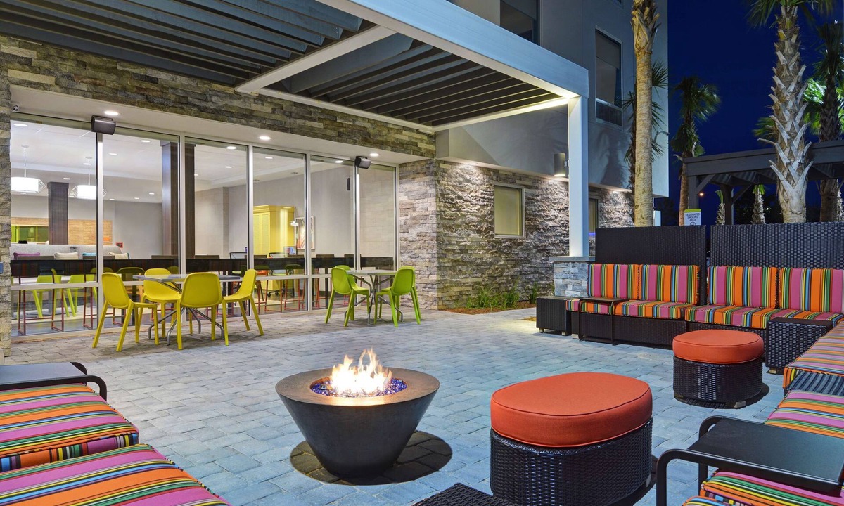 Upper Grand Lagoon Hotel | Home2 Suites by Hilton Panama City Beach, FL