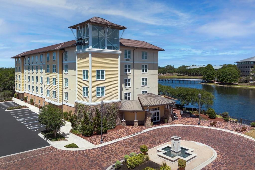 Southside Hotel | Hotel Indigo Jacksonville-Deerwood Park by IHG
