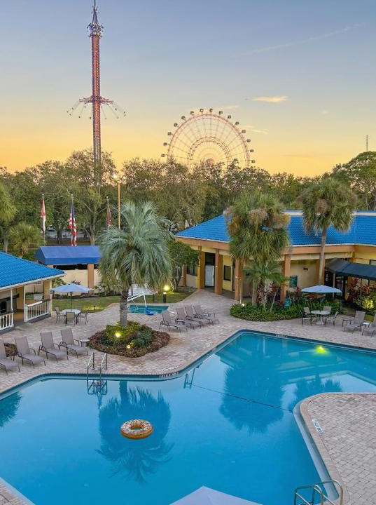 Florida Central Atlantic Coast Hotel | Hotel Monreale Express & Studios IDrive District