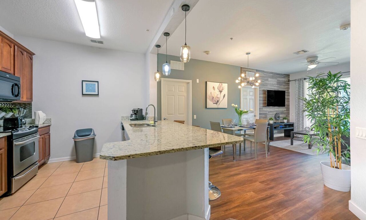 Florida Central Atlantic Coast Condo | IS1-103 - 3BR condo in Orlando | Convention Center