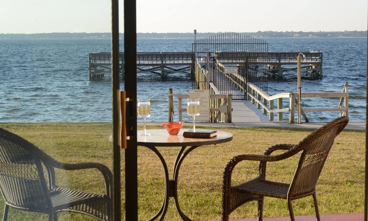 Navarre Beach Condo | "Julie's Jewel" - A Real Gem - Perfect for A Couple!