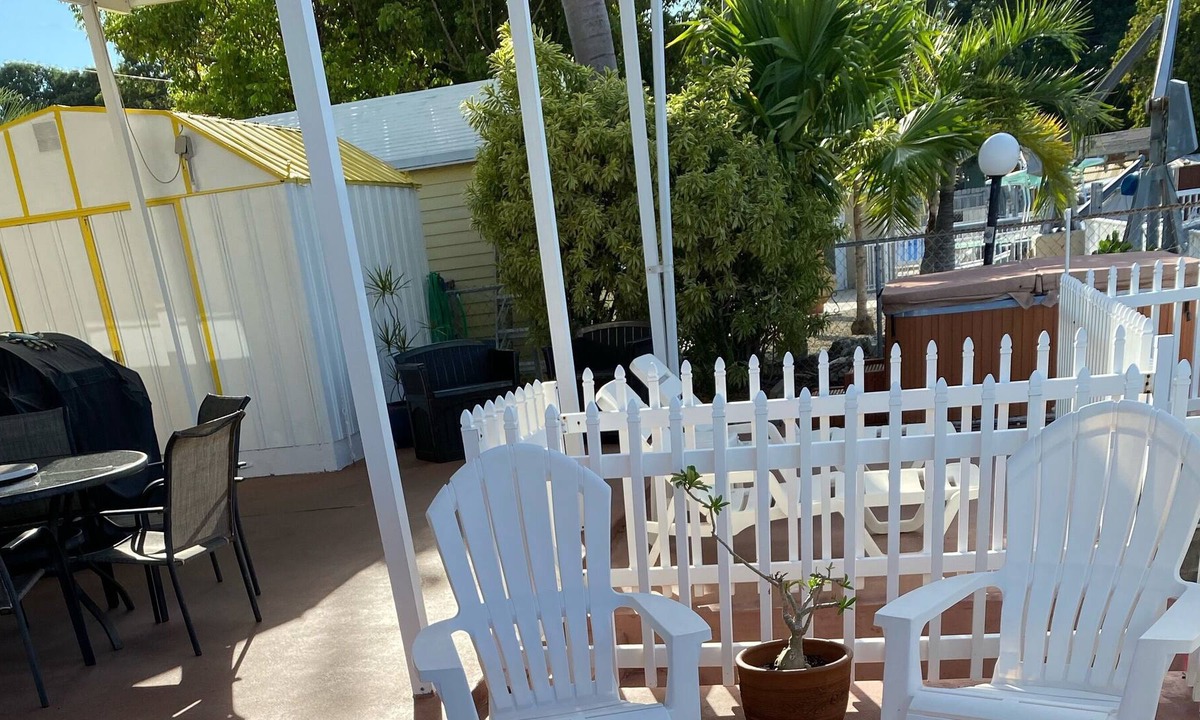 Twin Lakes House | KEY Largo Waterfront Home