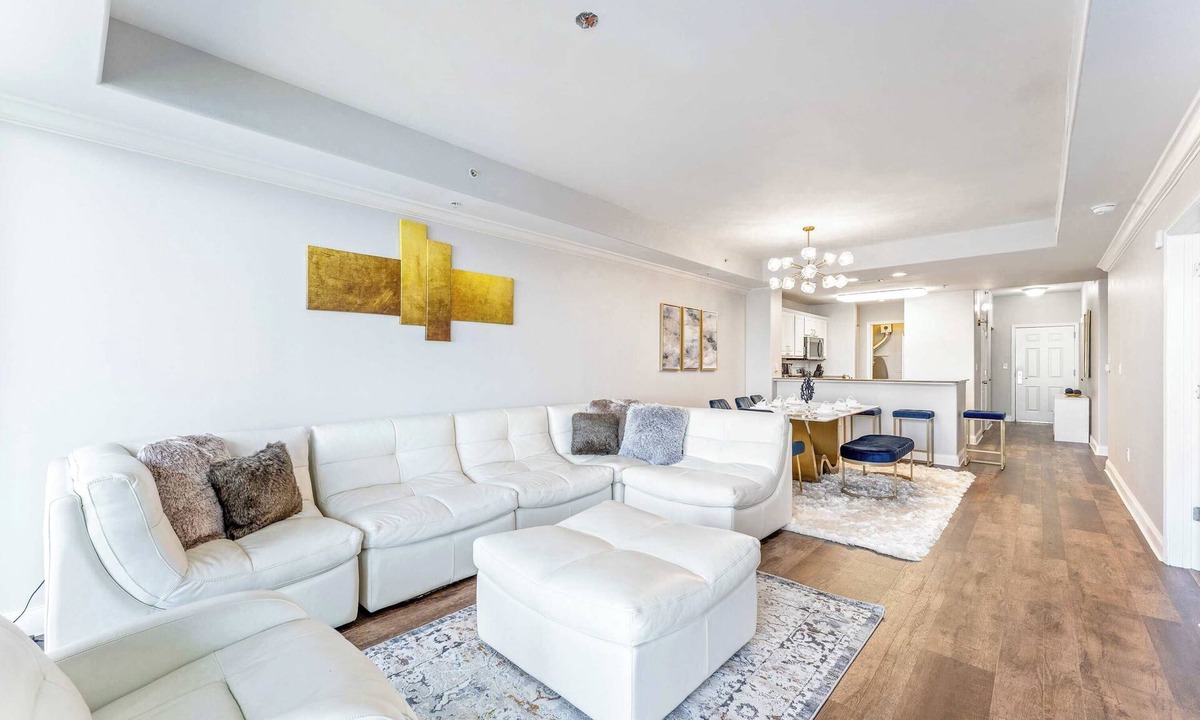 Florida Central Atlantic Coast Condo | Lake Views At Blue Heron