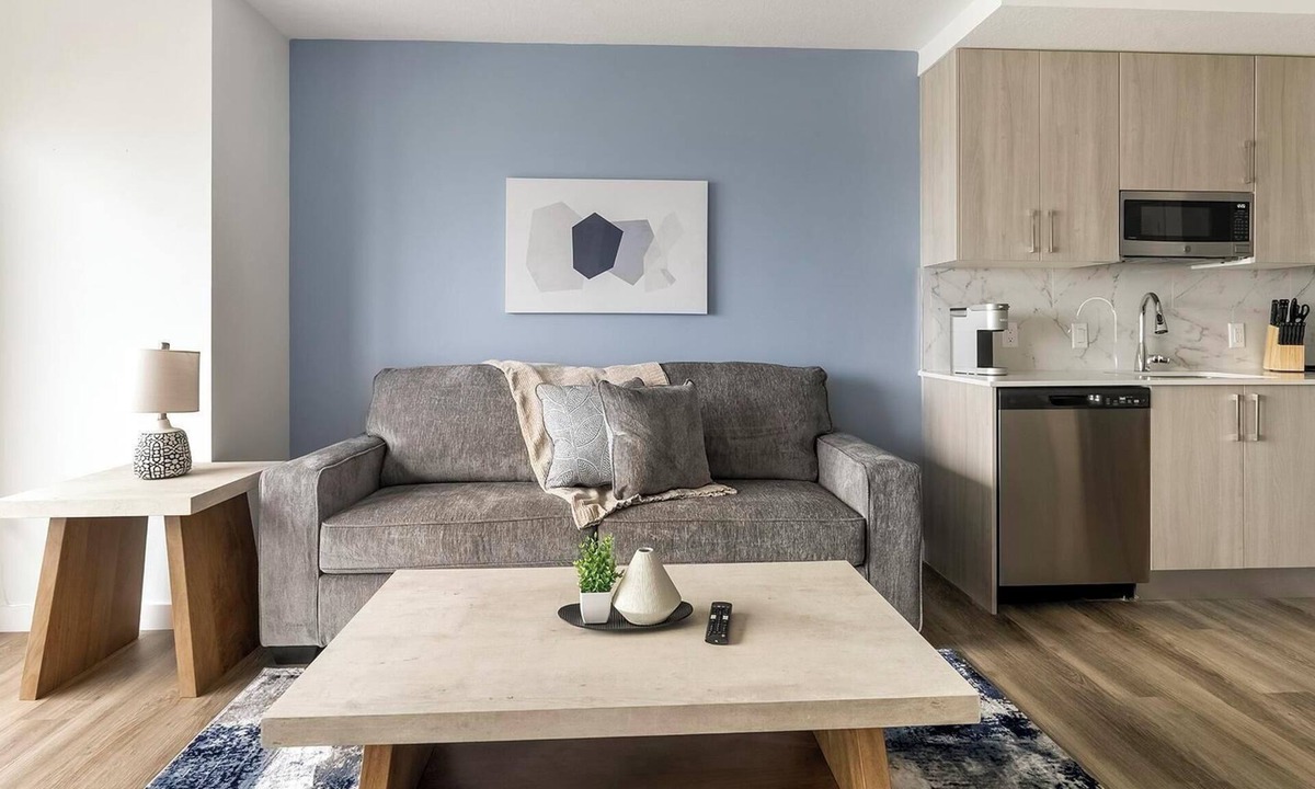 Overtown Apartment | Landing | Amazing 1BD, Pool