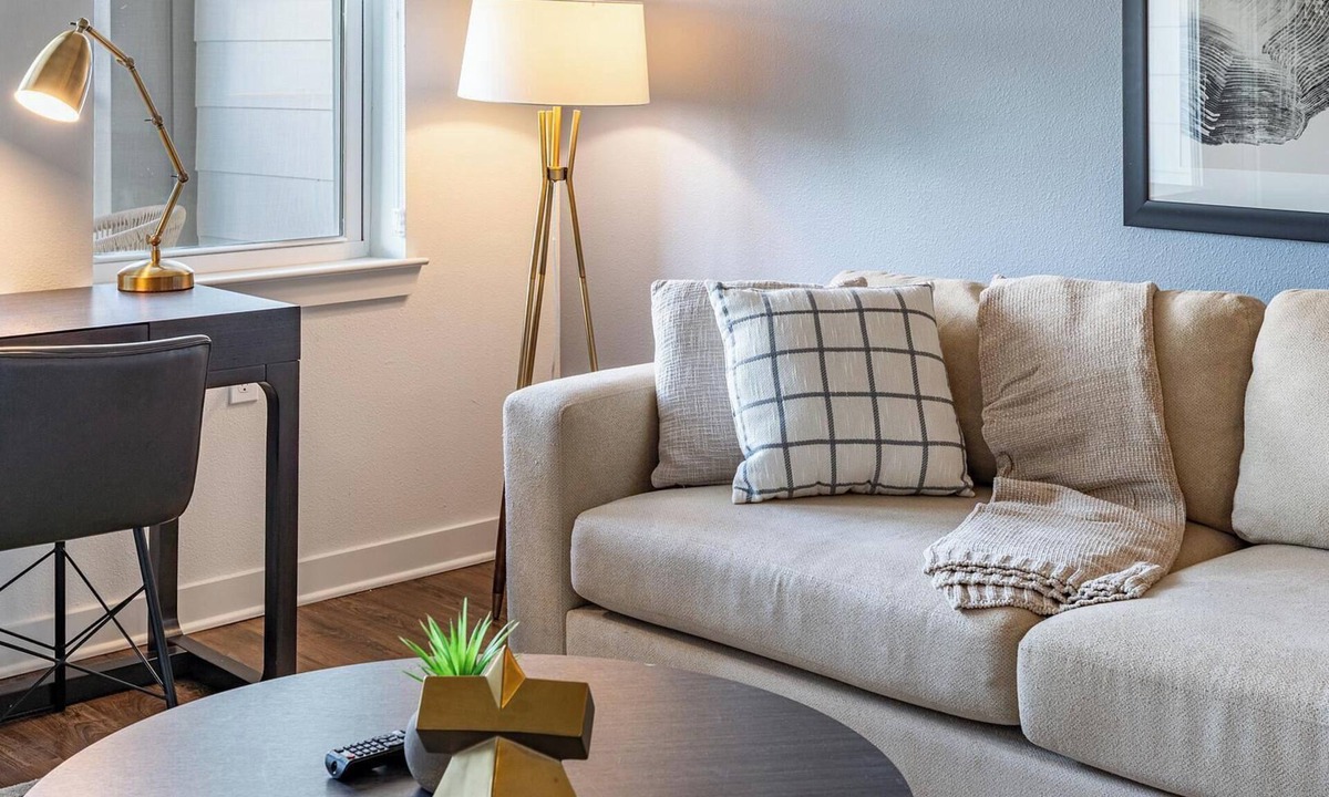 Historic Downtown Kissimmee Apartment | Landing | Beautiful 1BD, Yoga Studio