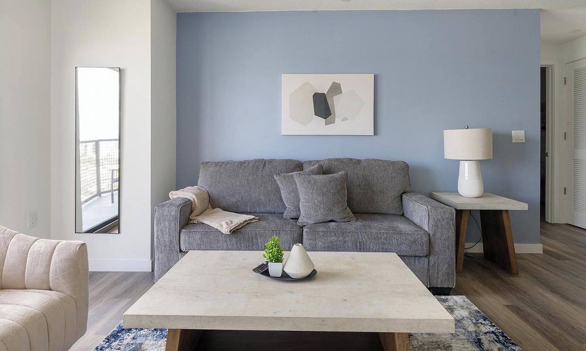 Overtown Apartment | Landing | Incredible 2BD, Pool