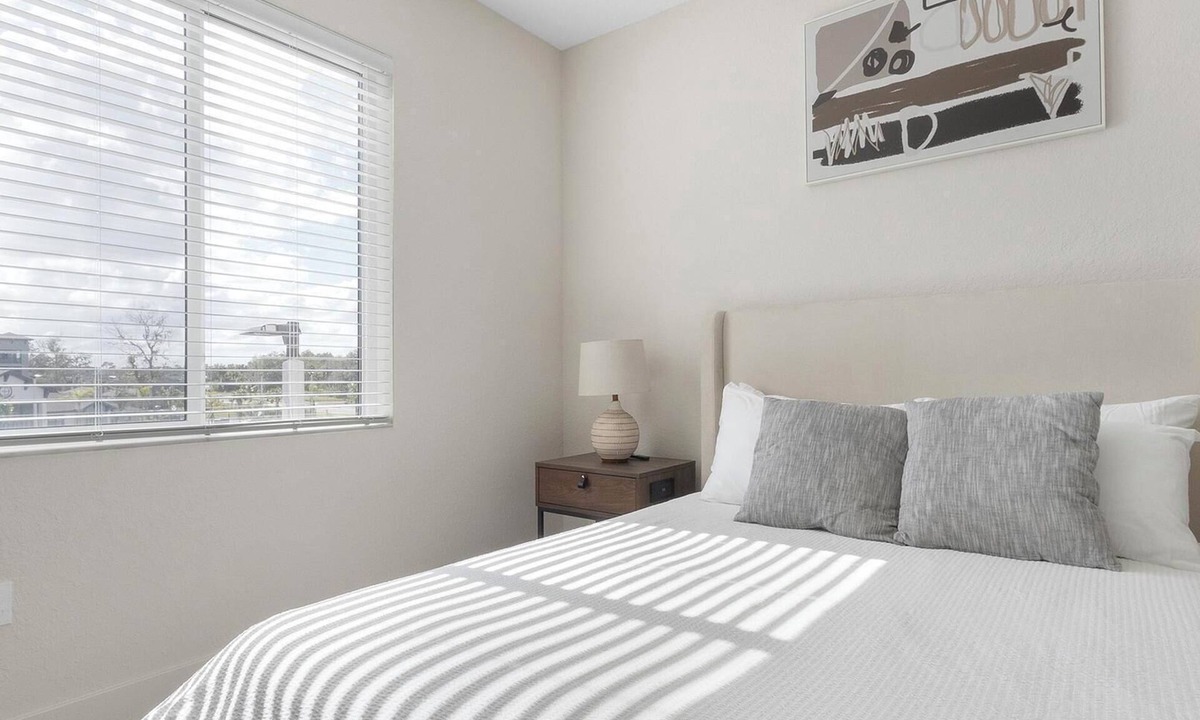 Palmetto Apartment | Landing | Incredible 2BD, Gym, Clubhouse