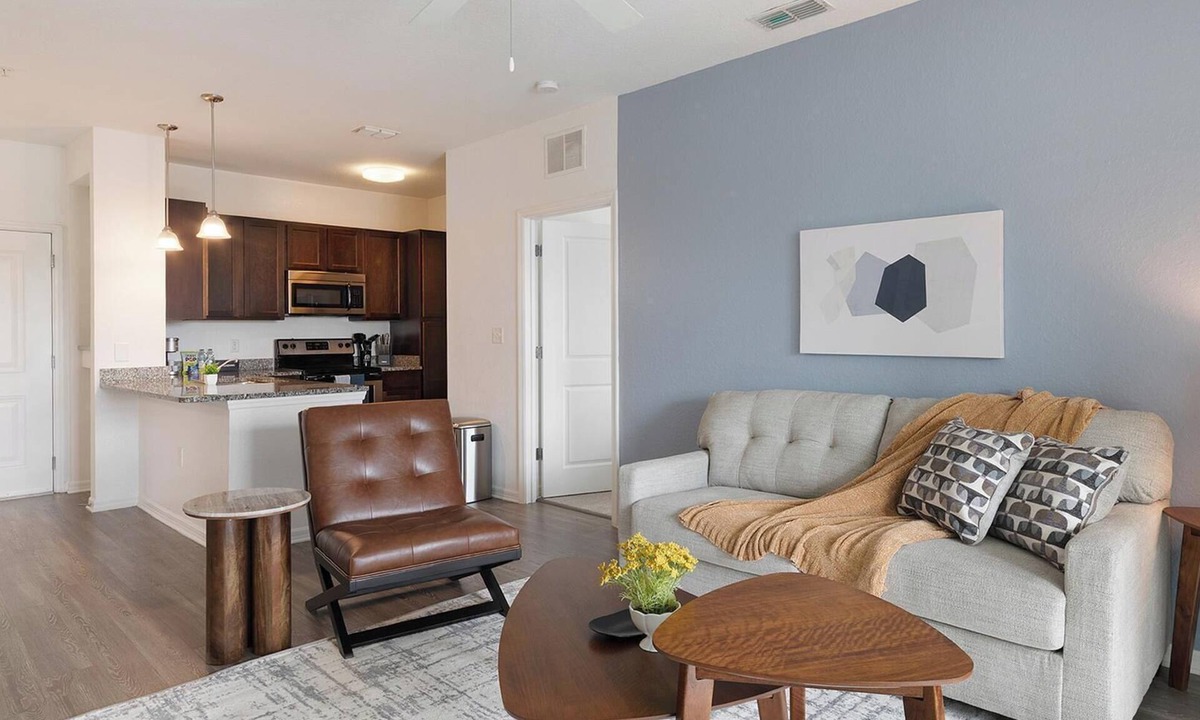 Apopka Apartment | Landing | Modern 2BD, Clubhouse, Gym