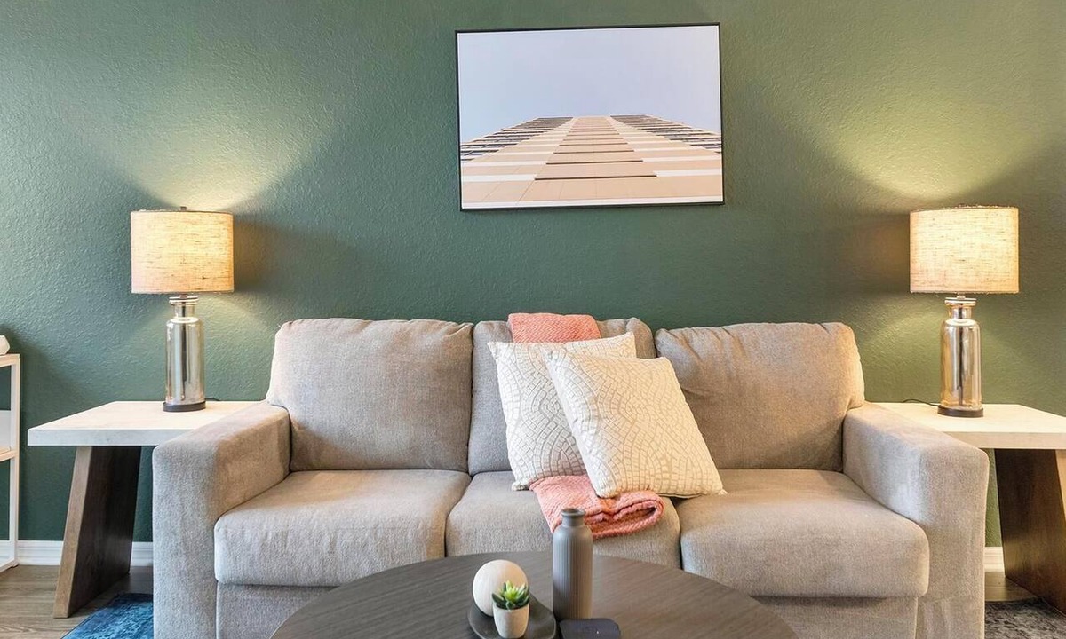 Apopka Apartment | Landing | Stunning 1BD, Gym, Clubhouse