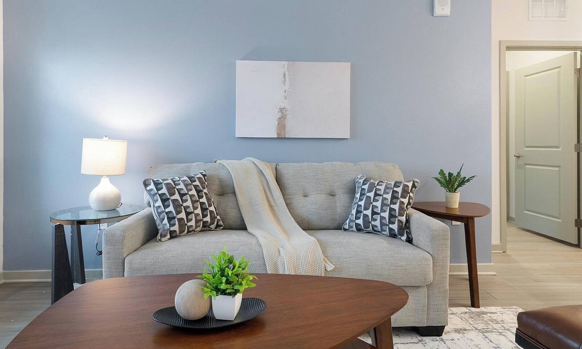Apopka Apartment | Landing | Stunning 2BD, Clubhouse, Gym