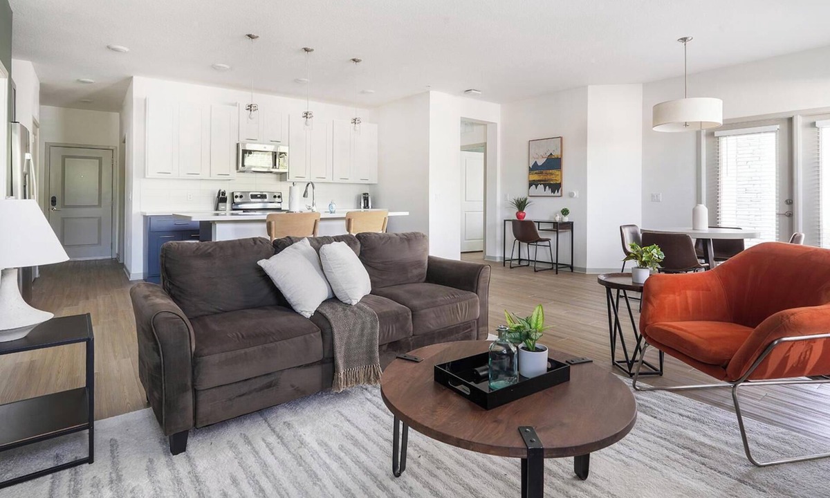 Apopka Apartment | Landing | Stunning 3BD, Clubhouse, Gym