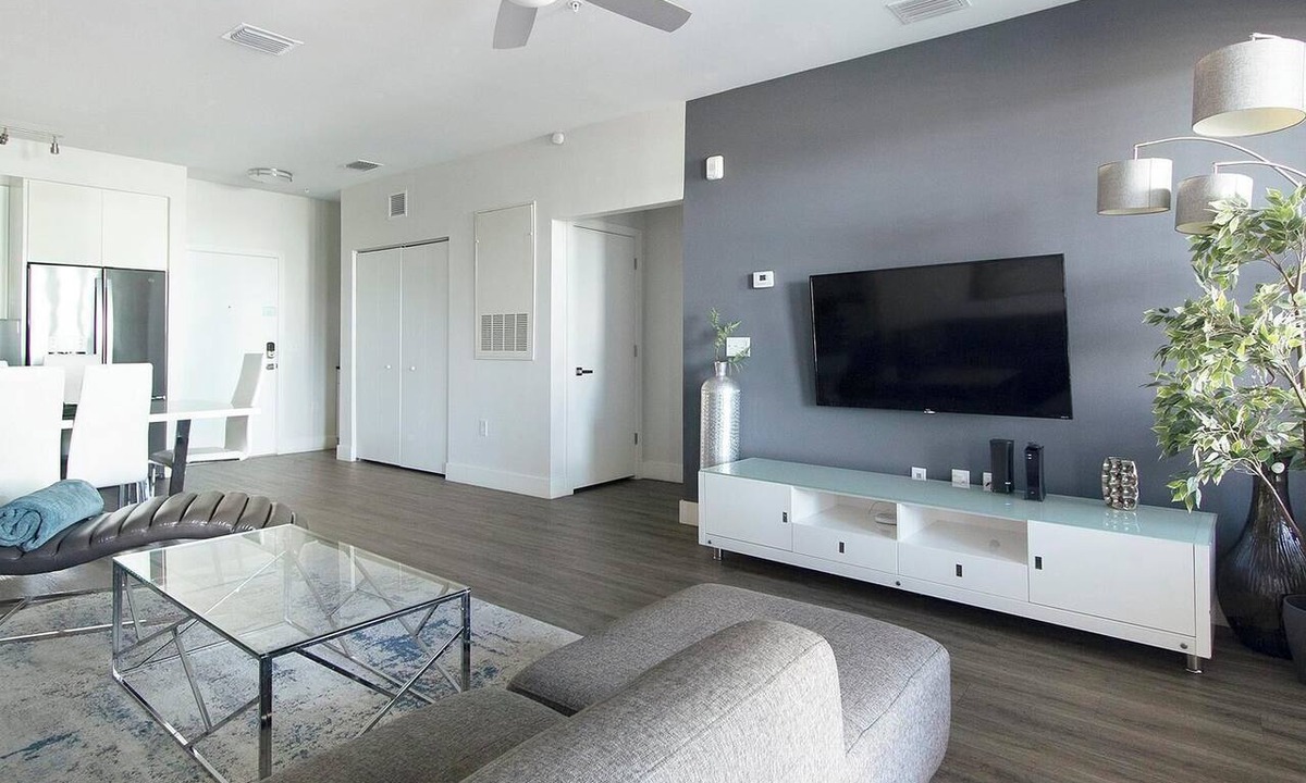 Port Tampa City Apartment | Landing | Stunning 3BD, Gym, Clubhouse