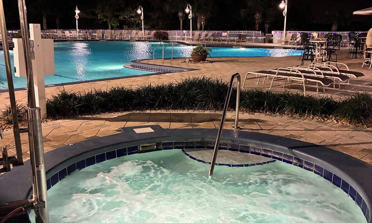 Florida Central Atlantic Coast Condo | LAST MIN DEALS AUG-NOV LOVELY 2 BDR 2 BTH DISNEYVIEW JETSKI LAKEVIEW HOTTUB POOL