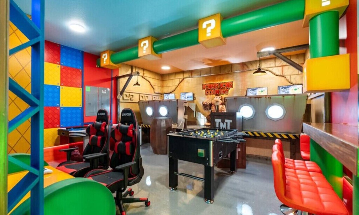 Clermont Villa | Last Minute Disney Getaway! Private Pool, Game Room & Themed Bedrooms. Book Now! #149543