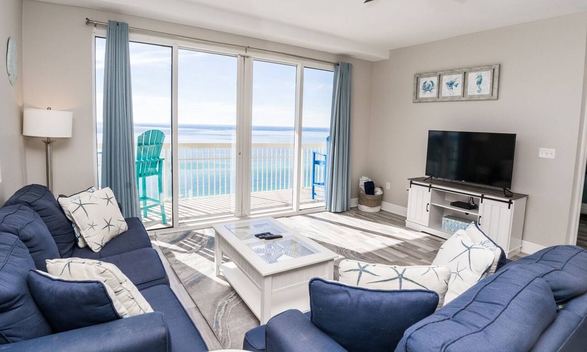 Miramar Beach Condo | Last minute special 7/30-8/8: Celadon 1201: 3 bed/3 bath beachfront