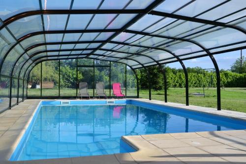 Trept House | Les Galapons