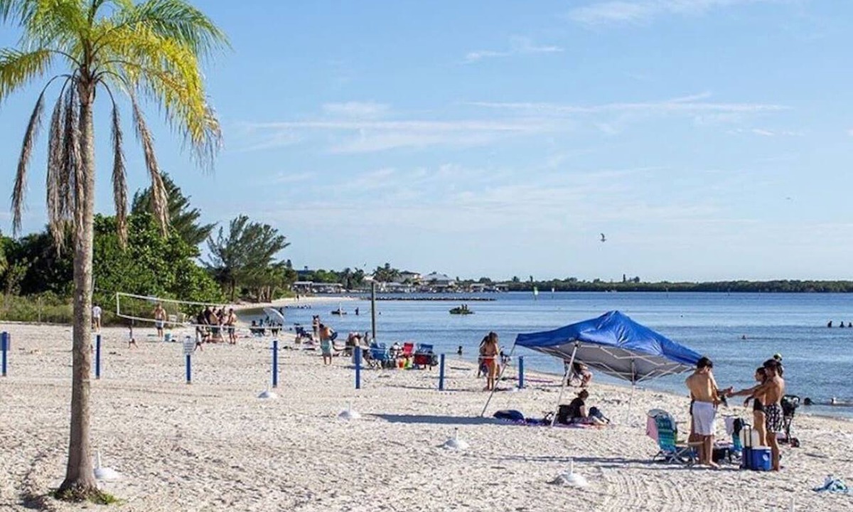 Ruskin Apartment | Little Harbor Resort #306 Tampa Bay FL Beach, Bayside, 2 Pools