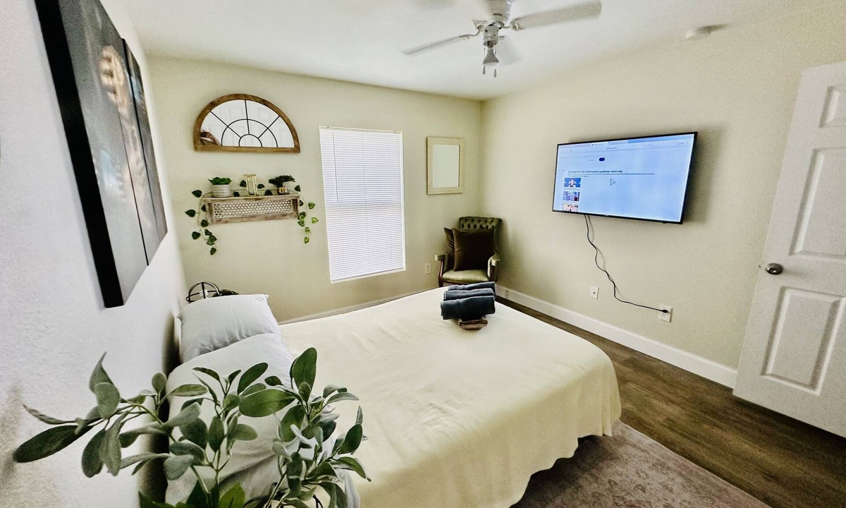 Westminister House | “ Location, top accommodation, close to RSW Airport and JetBlue Park"
