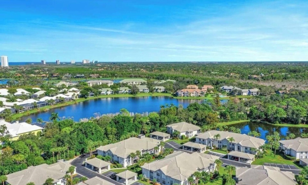 Bonita Bay Condo | Lovely 2-bedroom condo in gorgeous Bonita Springs with AC