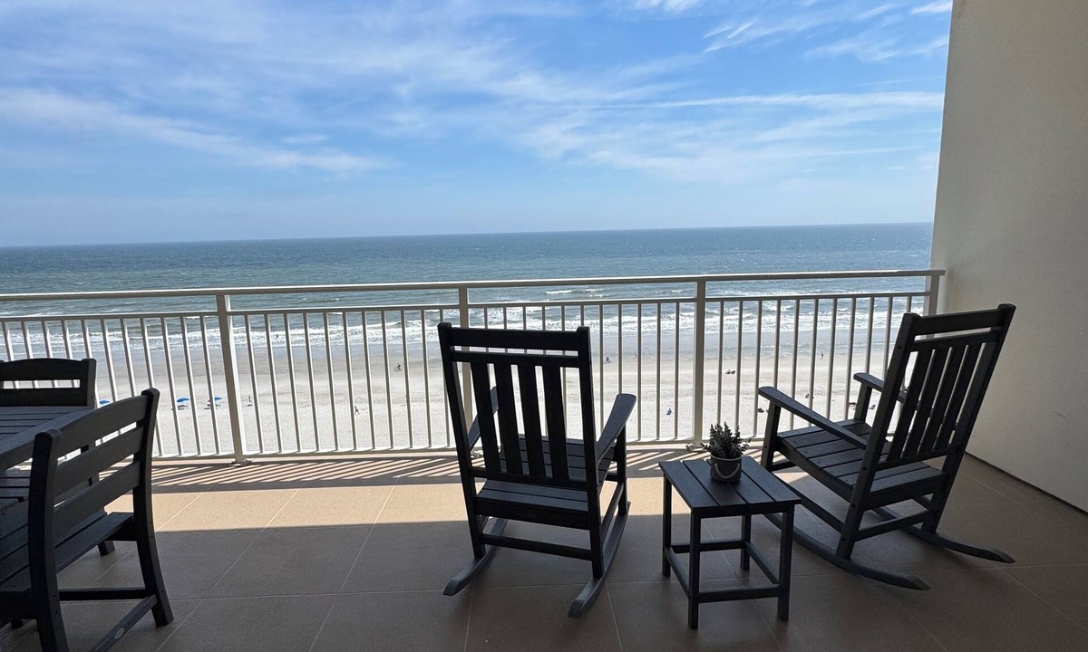 Jacksonville Beach Condo | LUXURIOUSLY LIVING THE OCEAN LIFE on the 10th floor