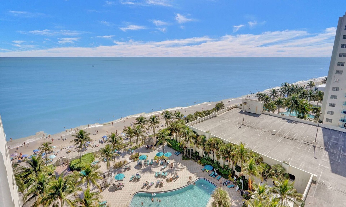 Hollywood South Central Beach Condo | 🔆Luxury Beach condo Ocean view 2 BDR @TIDES RESORT