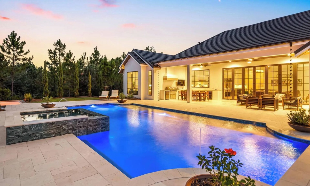 Santa Rosa Beach House | Luxury Estate - Waterfront - Private Pool & Bay Dock