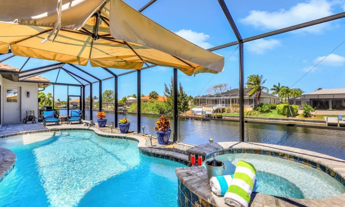 Pelican Villa | Luxury Gulf Access Pool/Spa Outdoor Kitchen