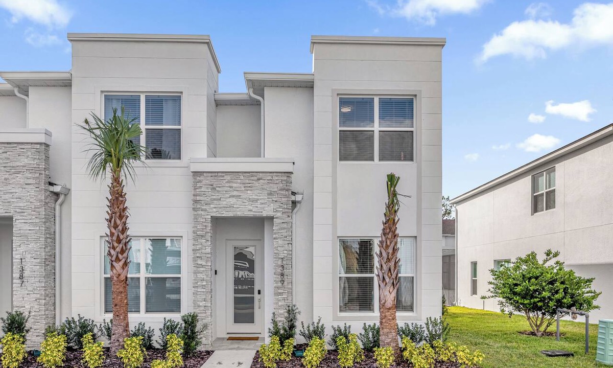 Clear Creek House | Luxury House 4 Bedroom Family, Private Pool
