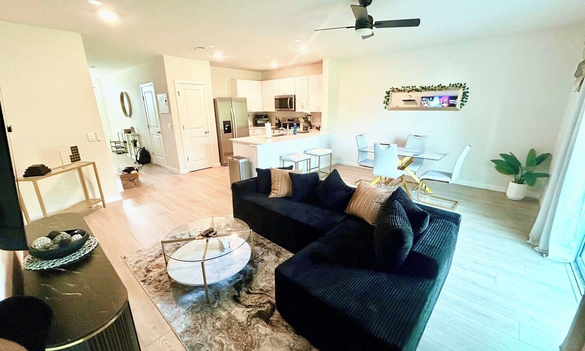 Fort Myers House | Luxury New 3BR Townhome Near Fort Myers