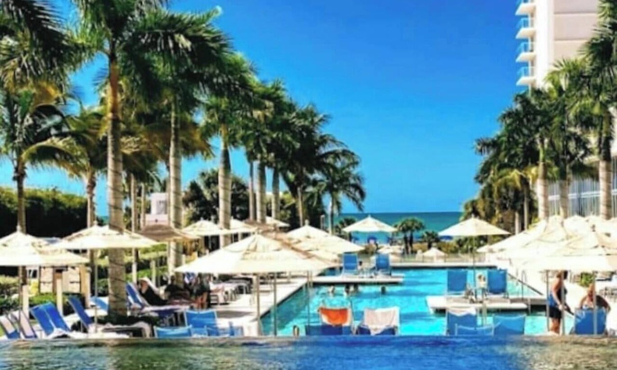 Marco Island Villa | Marriott’s Crystal Shores, Marco Island, 2 bed, 2 bath - Poolside-Sleeps 8!
