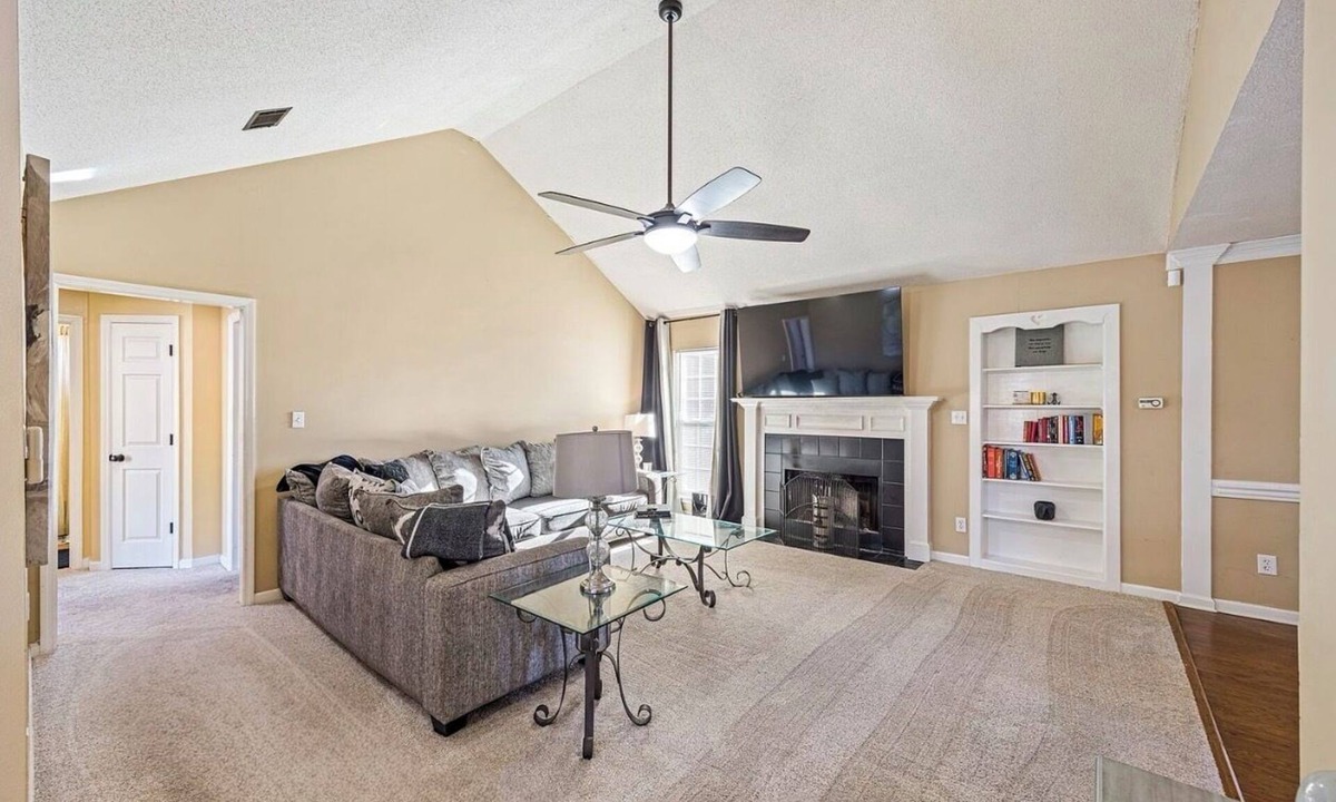 Gracewood House | Masters Week Luxury: 3BR Home Ample Parking & Privacy - Augusta Regional Airport