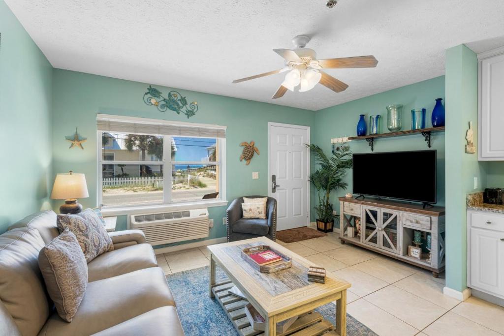 Biltmore Beach Apartment | Merrimac Resort #12