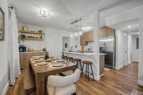 Town N County Park House | Mid-Century Tampa Retreat with Private Pool & Screened Lanai