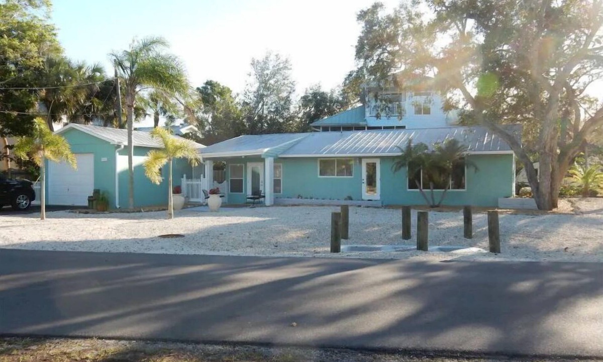 Fort Myers Beach House | Mid Island Home with Hot Tub 1 Block from the Beach