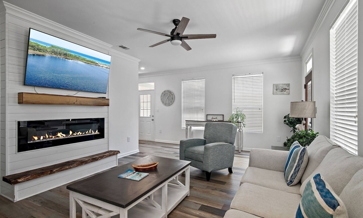 Emerald Waters Village House | Miramar Beach Home with 6-Seater LSV